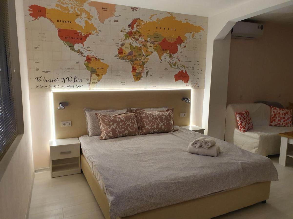 Malavi top center deluxe studio Ruse! Comfort&clean! Esterno foto